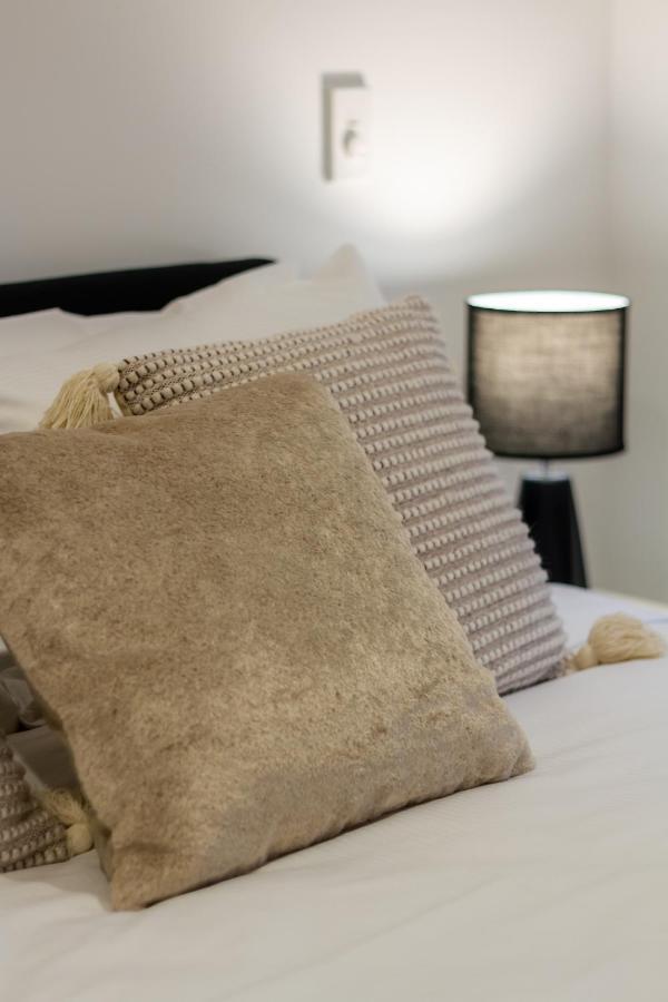 Modern City Living By Latimer Square, Cathedral Apartment Christchurch Ngoại thất bức ảnh